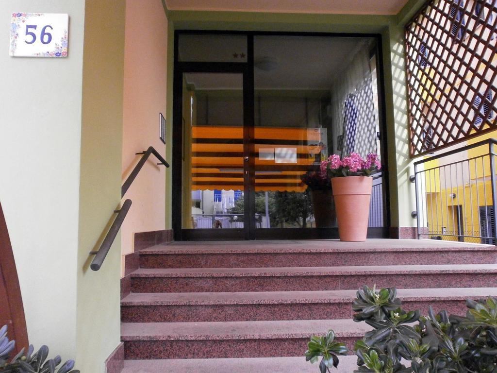 Residence Carioca リミニ エクステリア 写真